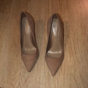 Aldo: Tan high heel with chunky heel